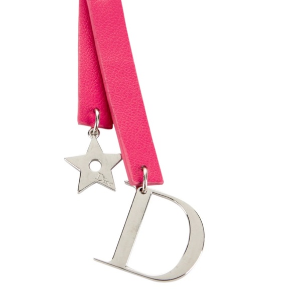 NIB Signature D Logo Keychain - Picture 2 of 10